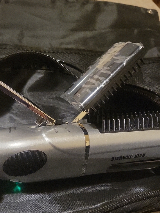 Other - Silver Hair Trimmer with Carrying Case
